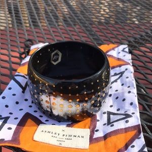 Ashley Pittman Nishani Black horn bangle bracelet
